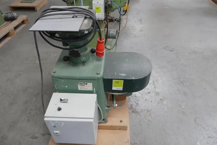 Helma Fräsmaschine Typ: 8591